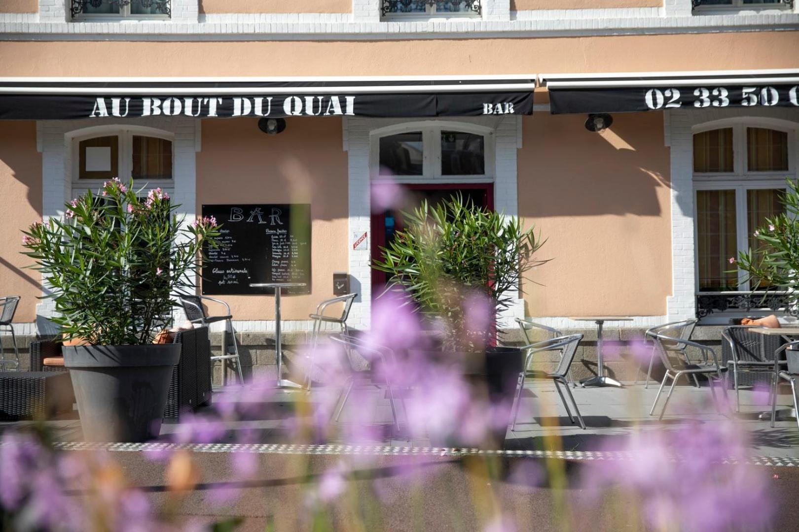 Hotel Au Bout Du Quai Granville Exterior foto